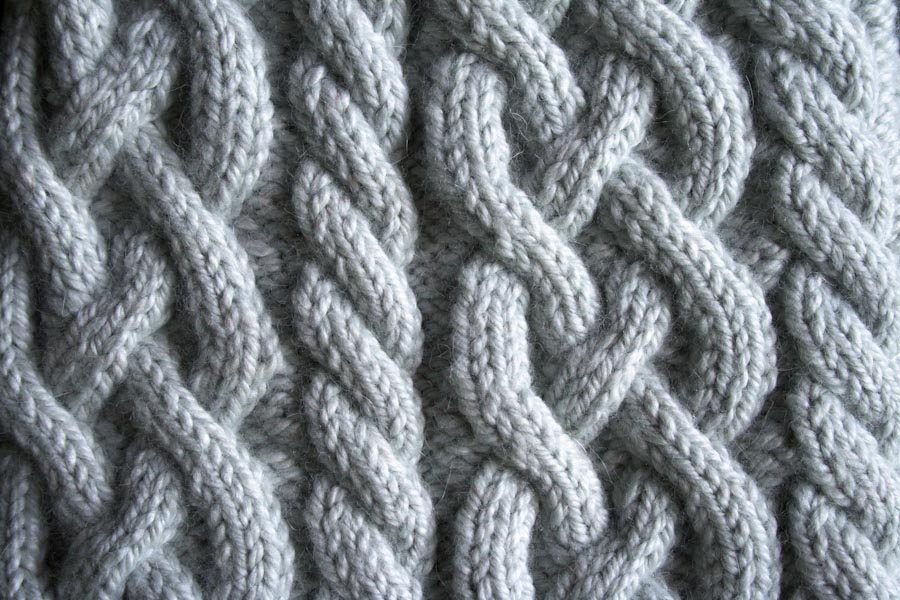 Traveling Cable Hat | Purl Soho