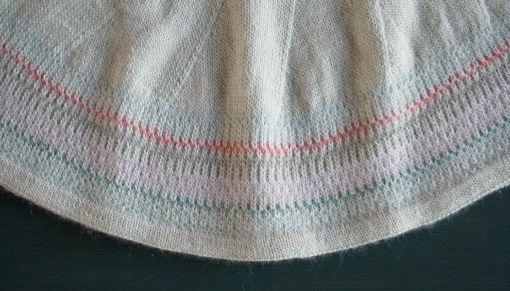 Northern Lights Capelet | Purl Soho