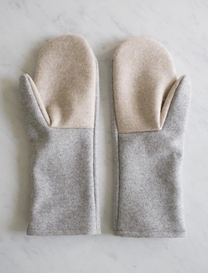 Simple Felted Wool Mittens in Lana Cotta Canberra | Purl Soho