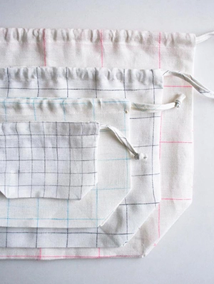 Easy Drawstring Bags in Linen Grid | Purl Soho