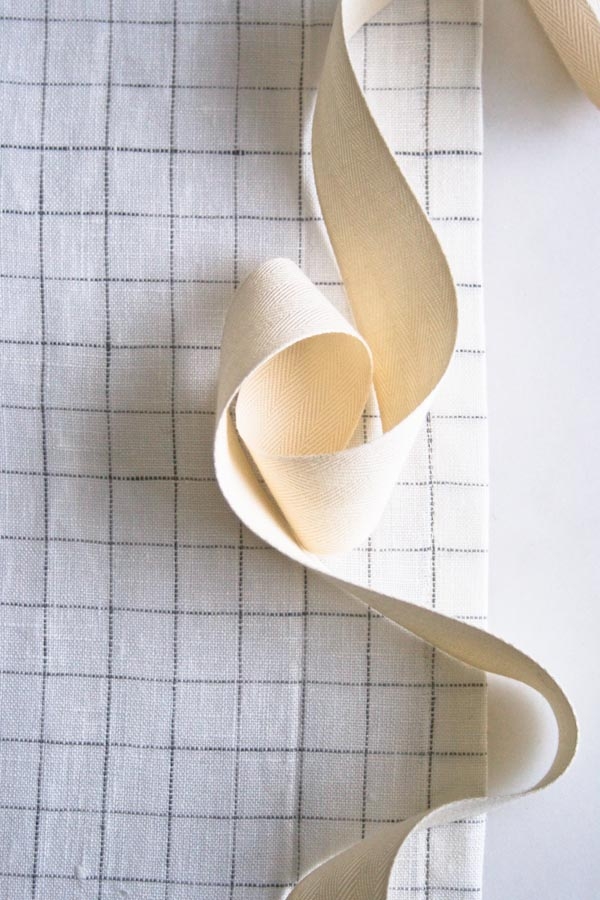 Simple Linen Apron in Linen Grid | Purl Soho