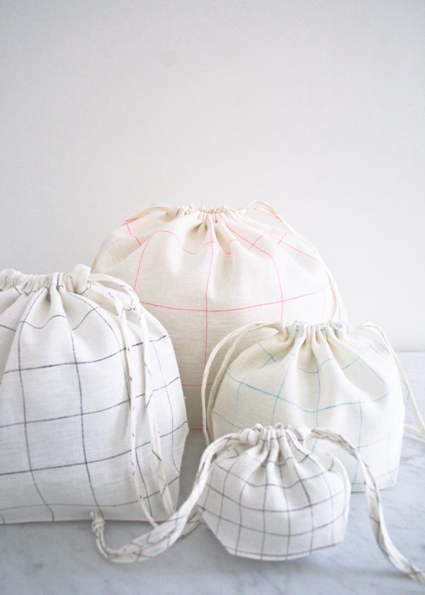 Easy Drawstring Bags in Linen Grid | Purl Soho