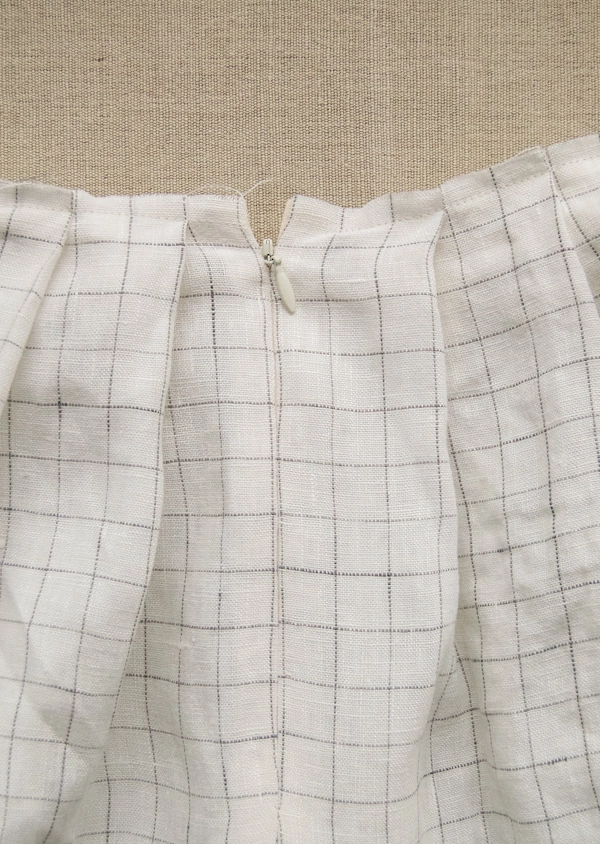 Pleated Skirt in Linen Grid | Purl Soho