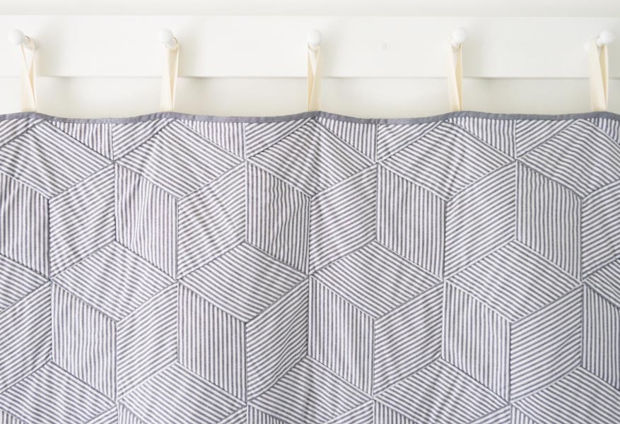 Striped Tumbling Blocks Quilt | Purl Soho