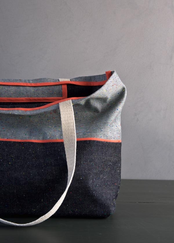 Favorite Totes in Denim with Colored Motes | Purl Soho