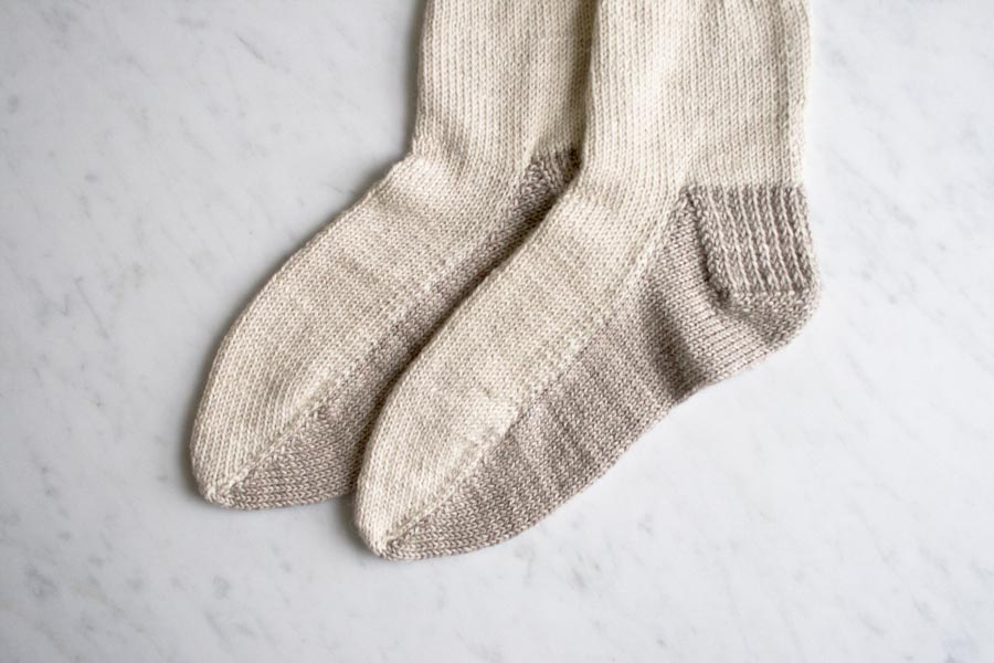 Simple Way to Make a Soft All-Natural Sock Yarn - 10 rows a day