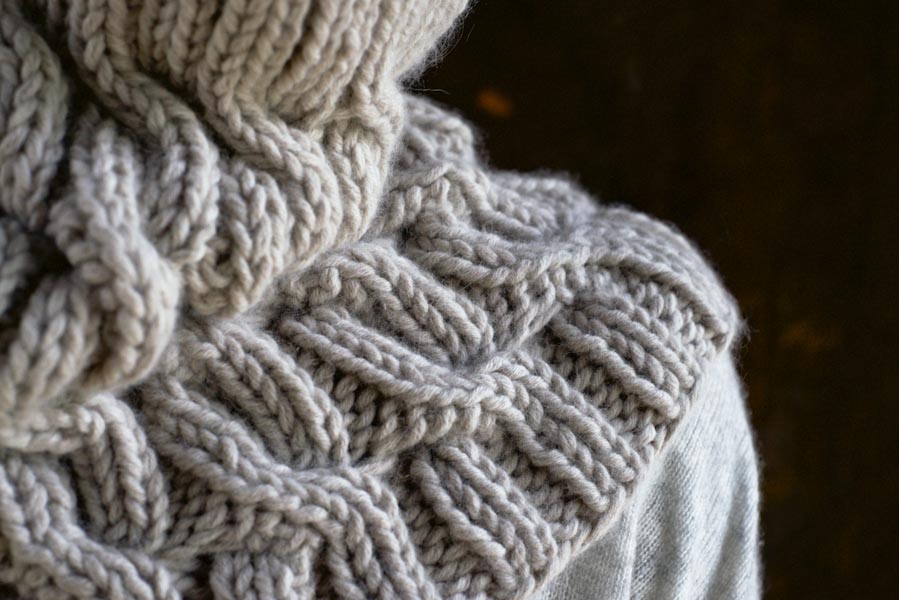 Cozy Cable Cowl | Purl Soho