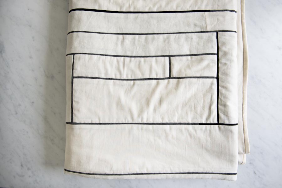 Fine Line Log Cabin Quilt | Purl Soho