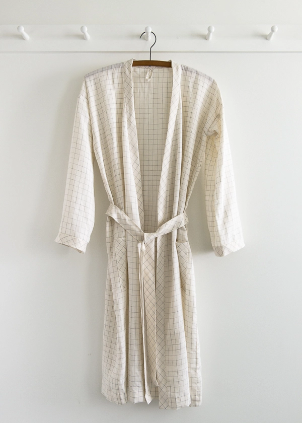 Women’s Robe in Linen Grid | Purl Soho