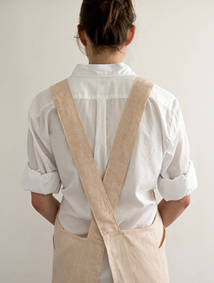 Cross Back Apron in Watercolor Linen | Purl Soho