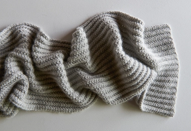 Mistake Rib Scarf in Cashmere Merino Bloom
