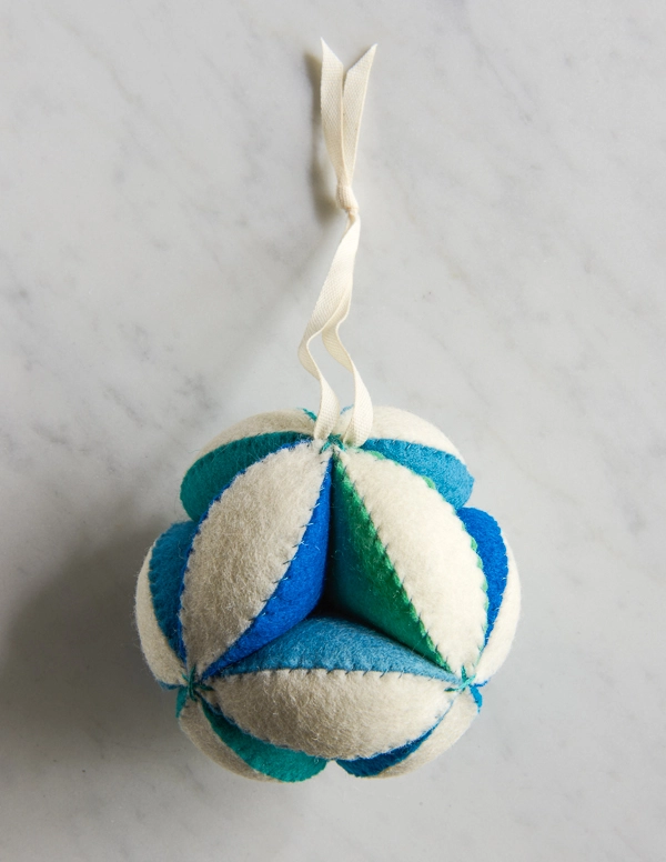 Hand Sewn Puzzle Ball | Purl Soho