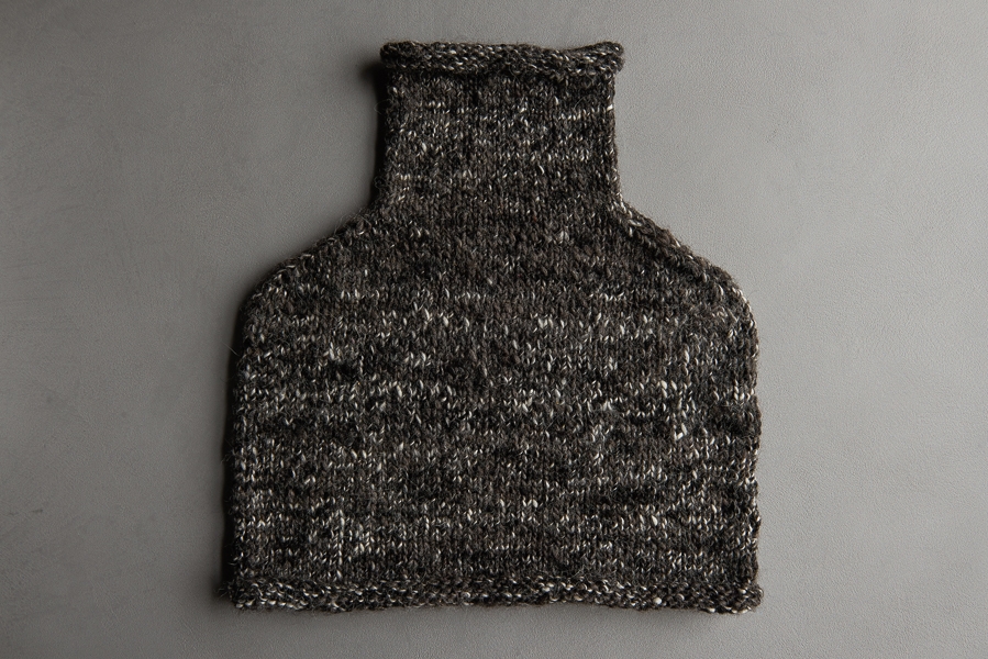 Mountain Capelet in Shepherdess Alpaca