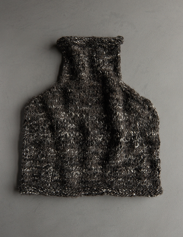 Mountain Capelet in Shepherdess Alpaca | Purl Soho