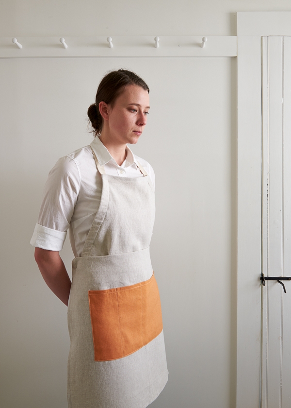 Adjustable Aprons in Daily Linen | Purl Soho