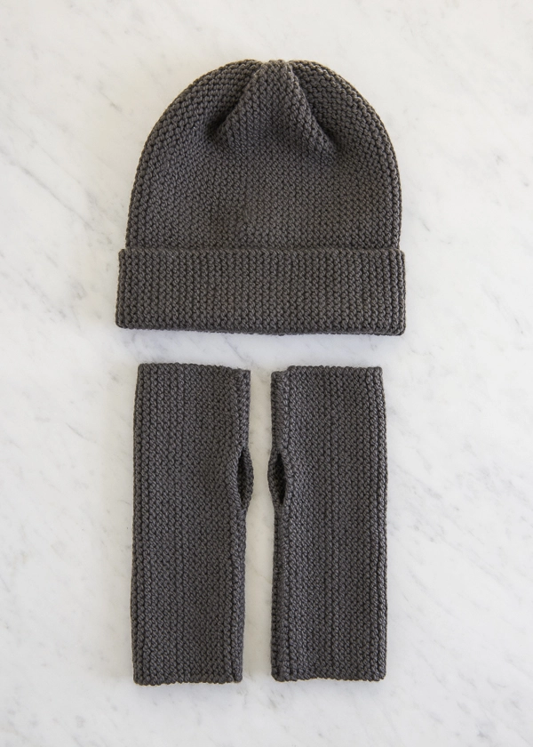 Simple Hand Warmers + Hat in New Colors | Purl Soho