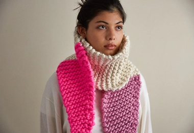 Color Tipped Scarf in Gentle Giant