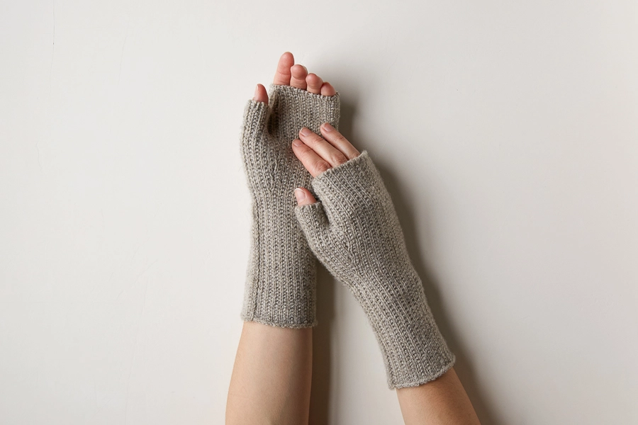 Slip Stitch Hand Warmers | Purl Soho