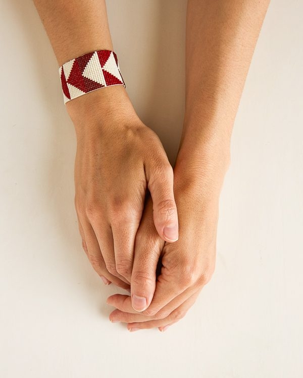 Flying Geese Beaded Cuff | Purl Soho