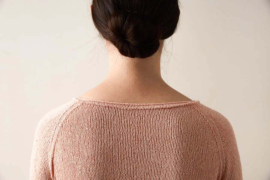 Lightweight Raglan Pullover in Cattail Silk | Purl Soho