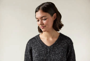 Shoulder Forward Pullover