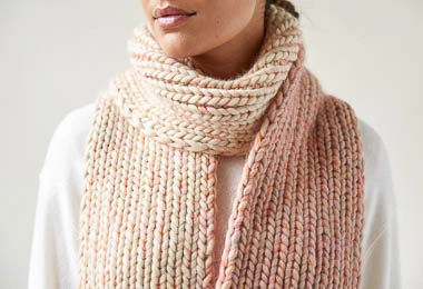 Glimmer Scarf