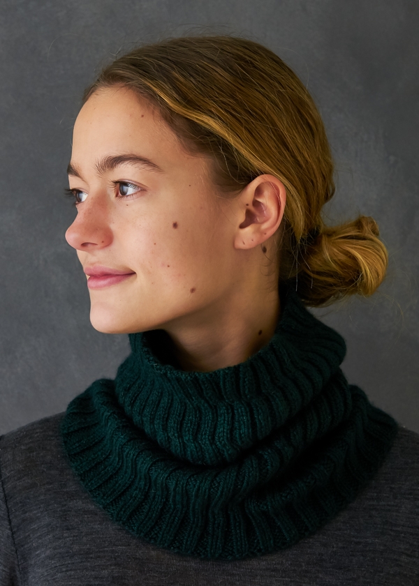 Shifting Rib Cowl | Purl Soho