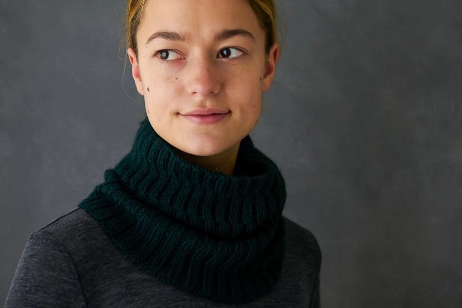 Shifting Rib Cowl | Purl Soho