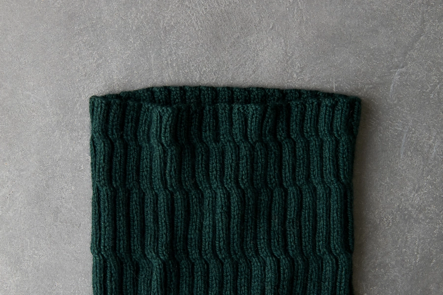 Shifting Rib Cowl | Purl Soho