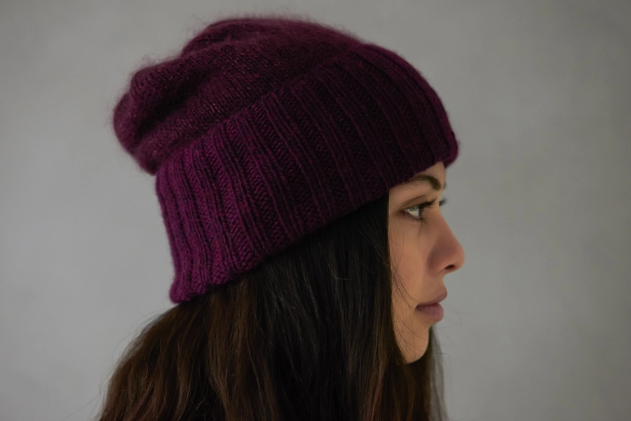 Simple Pleasures Hat In Line Weight + Tussock | Purl Soho