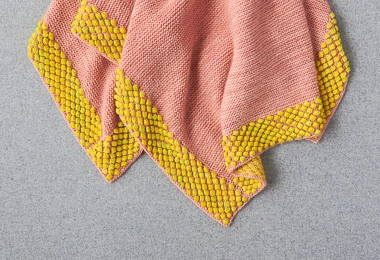 Bobble Border Blanket
