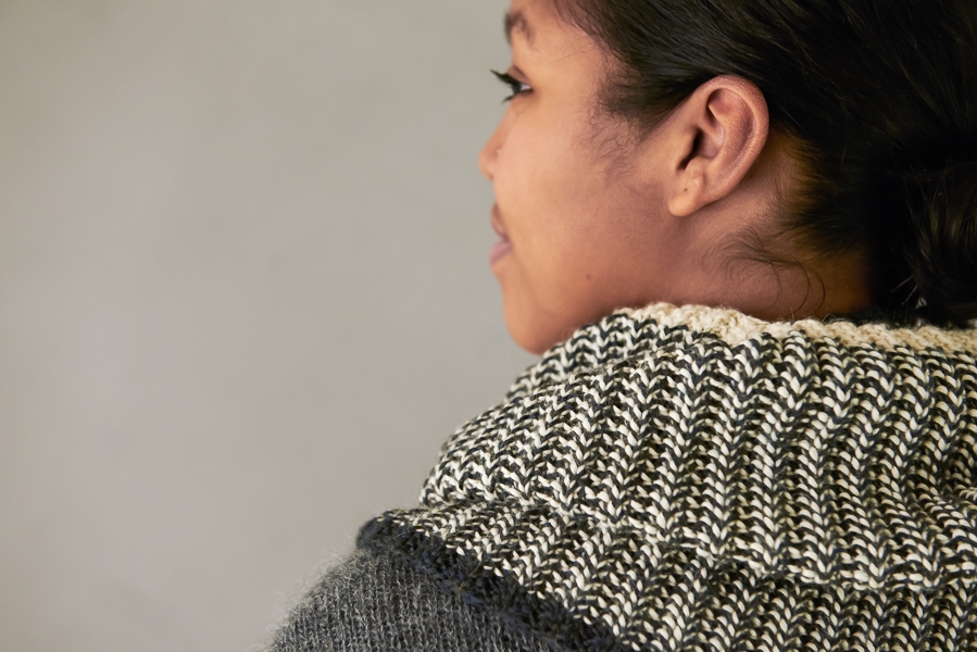 Two-Color Mistake Rib Cowl | Purl Soho