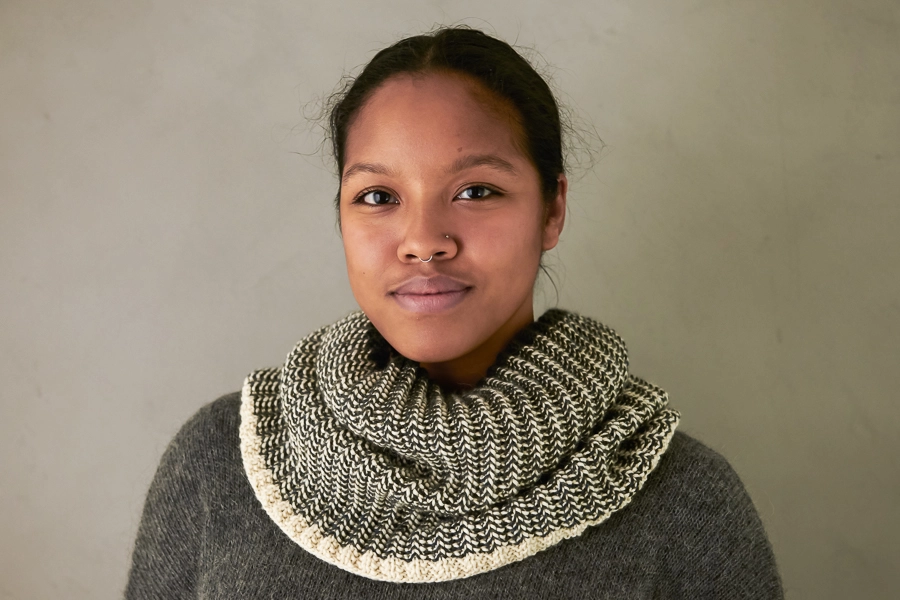 Two-Color Mistake Rib Cowl | Purl Soho