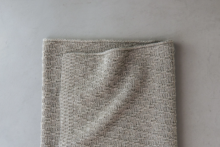 Diamond + Dot Wrap | Purl Soho