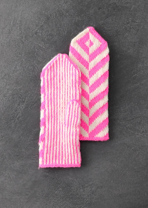 Ainur Berkimbayeva For Purl Soho: Herringbone Mittens | Purl Soho