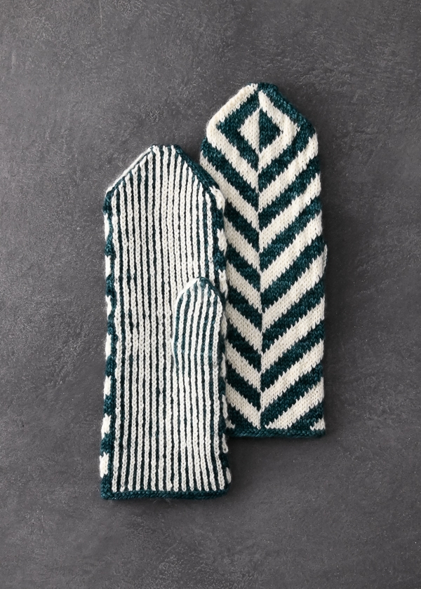 Ainur Berkimbayeva For Purl Soho: Herringbone Mittens | Purl Soho