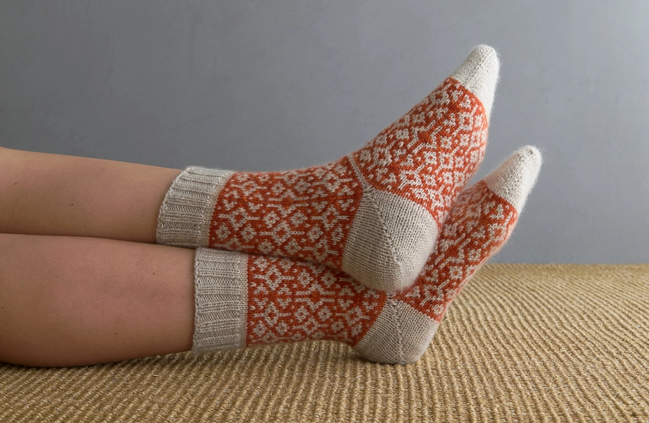 Amelia Putri For Purl Soho: Double Diamond Socks | Purl Soho