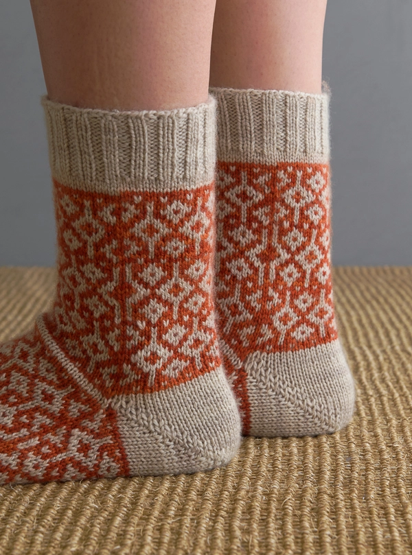 Amelia Putri For Purl Soho: Double Diamond Socks | Purl Soho