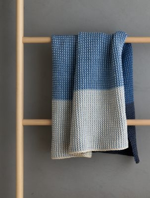 Sand Drift Blanket In Santolina | Purl Soho