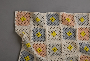 Granny Square Blanket In Cotton Pure