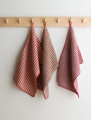 Slip Stitch Dishtowels In Blackbird Linen | Purl Soho