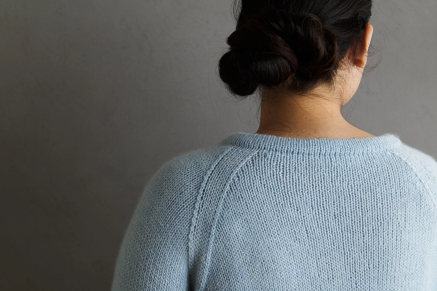 Classic Hemmed Crewneck In Cashmere Merino Bloom | Purl Soho