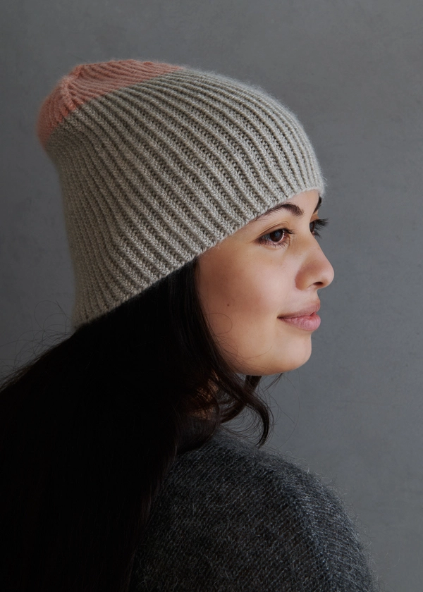 Twisted Rib Hat + Mittens In Cashmere Merino Bloom | Purl Soho