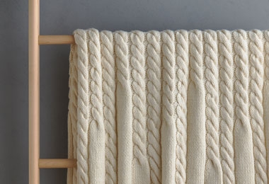 Up + Down Cables Blanket