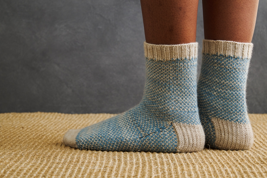 Pixel Stitch Socks In Posy | Purl Soho