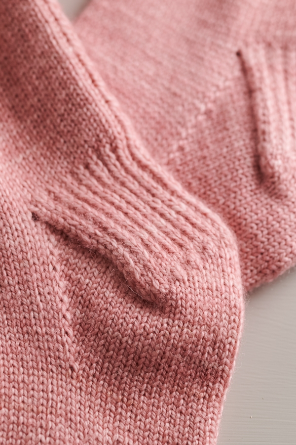 Little Cable Knee Highs in Posy | Purl Soho