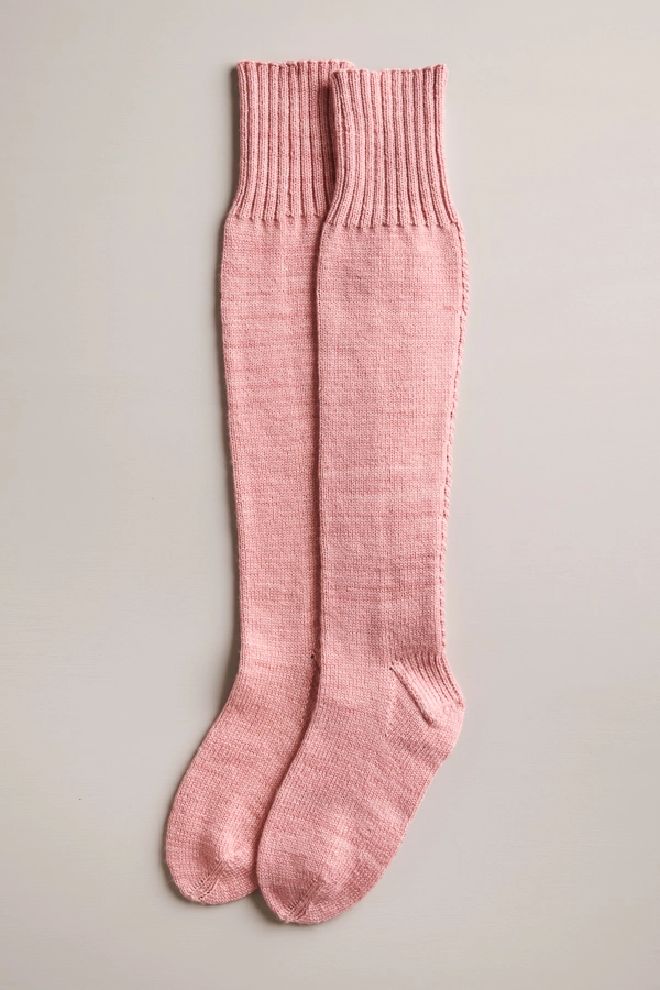 Little Cable Knee Highs in Posy | Purl Soho