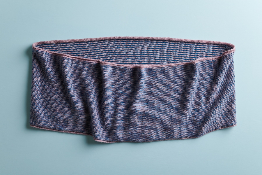 Newsprint Cowl In Line Weight + Quartz | Purl Soho