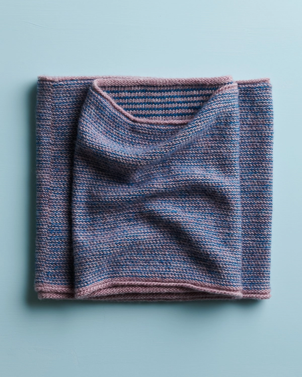 Newsprint Cowl In Line Weight + Quartz | Purl Soho