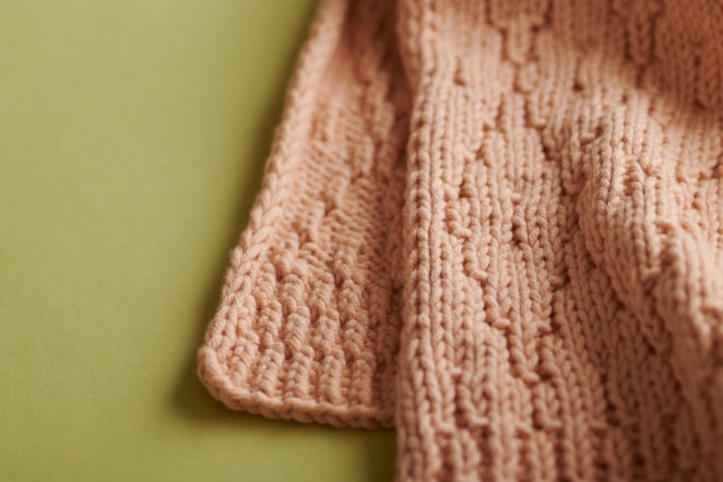 Diamond + Dot Blanket | Purl Soho